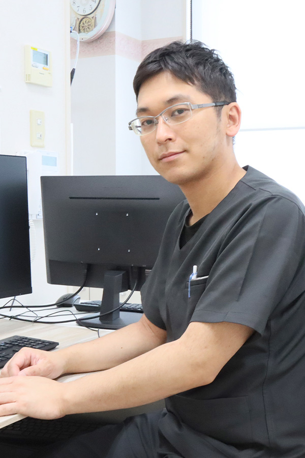担当医師　高橋　亮哉